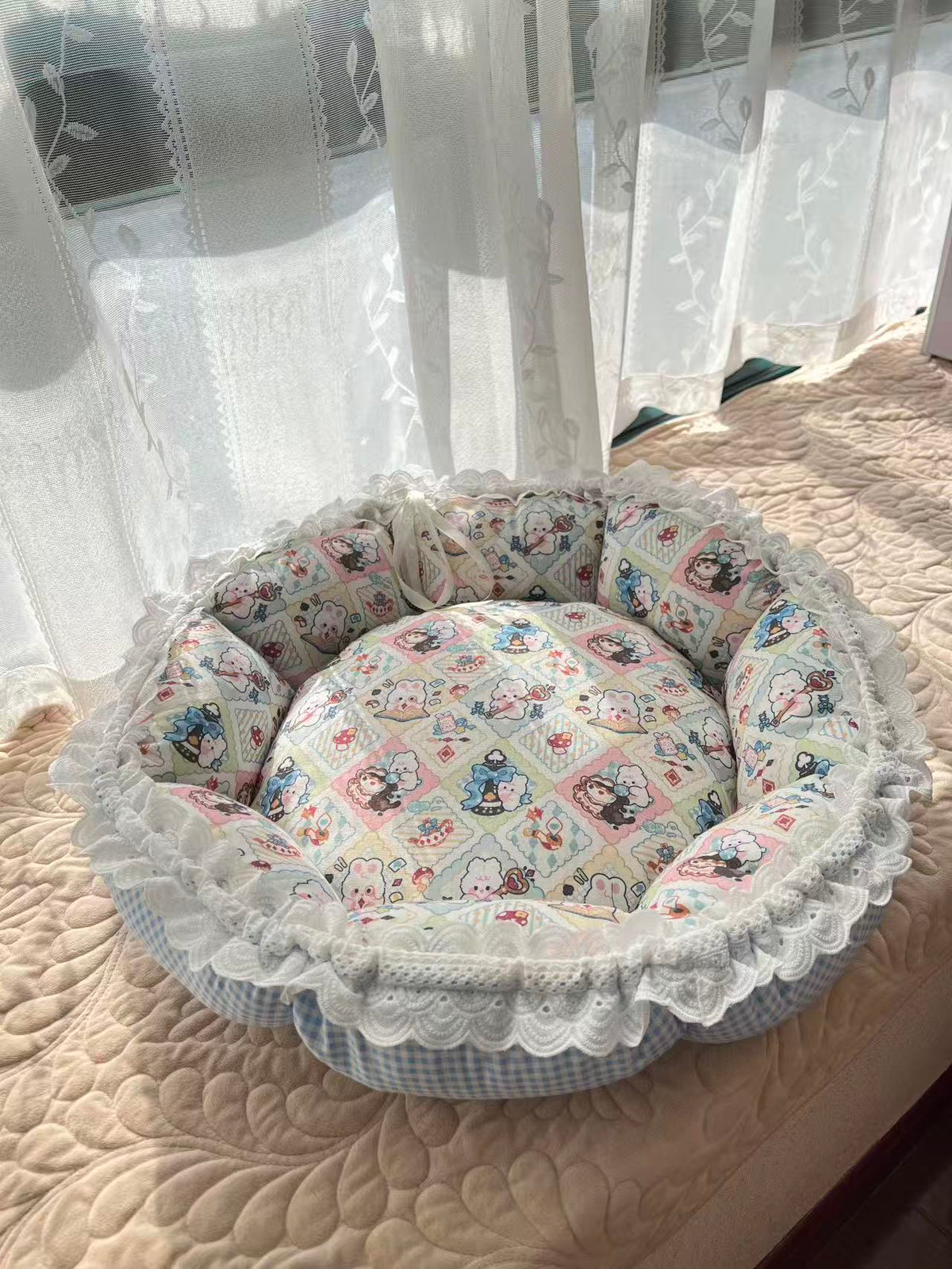 Lace Round Flower Pet Bed Sewing Pattern S-XL | A4 Printable PDF Sewing Tutorial, Cute Donut Cat Bed Digital Sewing Pattern