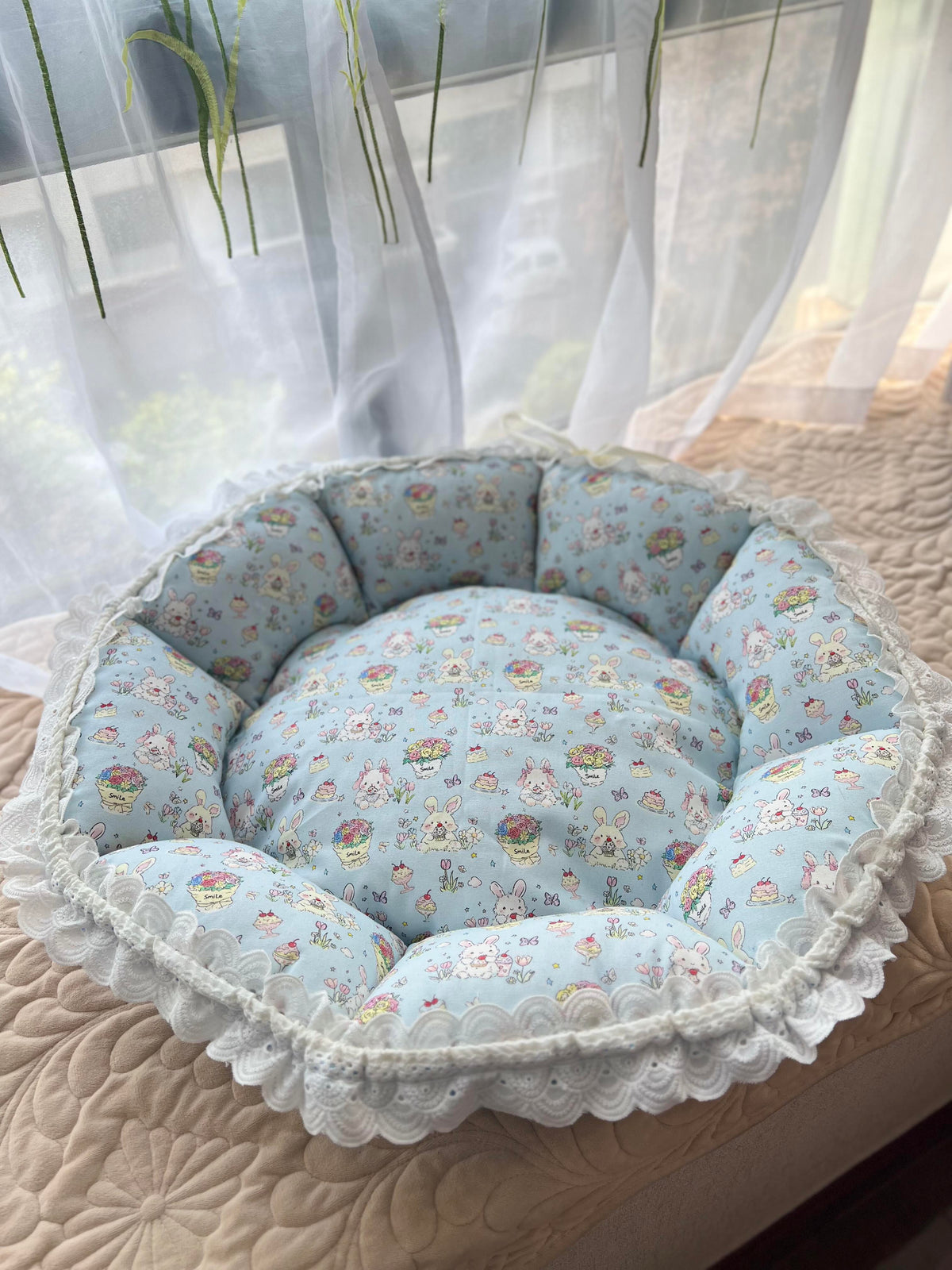 Lace Round Flower Pet Bed Sewing Pattern S-XL | A4 Printable PDF Sewing Tutorial, Cute Donut Cat Bed Digital Sewing Pattern
