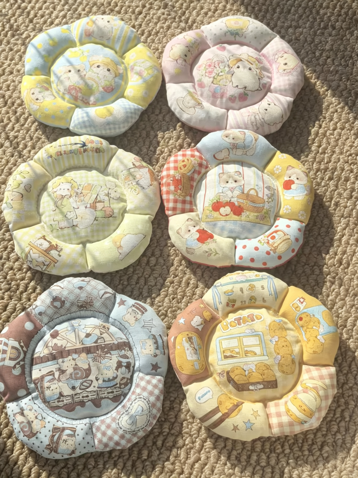 Sewing Tutorial + Petal Pet Bed Pattern (S–L) — Beginner-Friendly Flower Dog & Cat Bed PDF, Instant Download